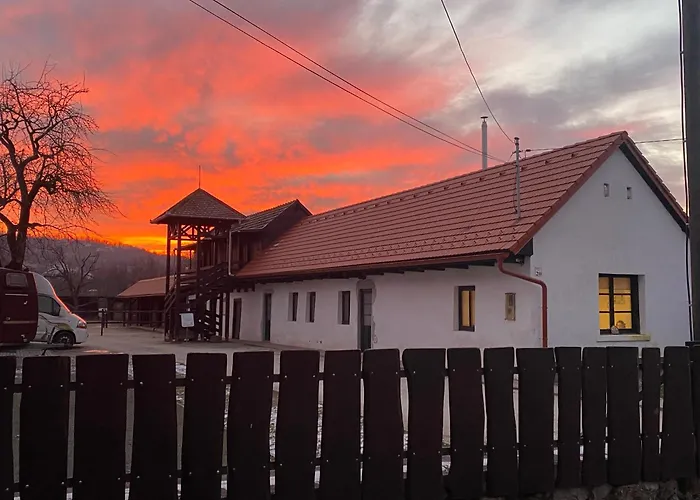 Lovas Udvarhaz Ezuest Zabla Apartman Piliscsaba