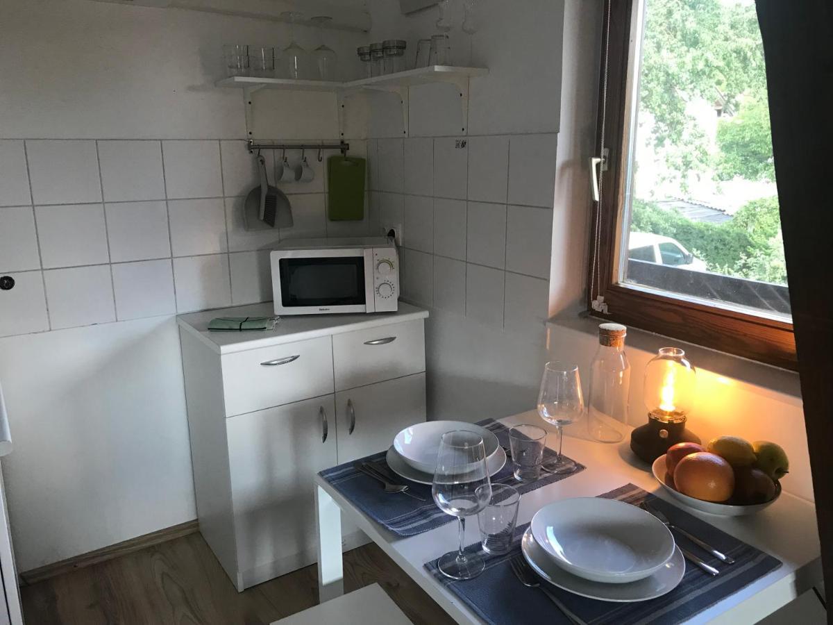 Apartament Lovas Udvarhaz Ezuest Zabla